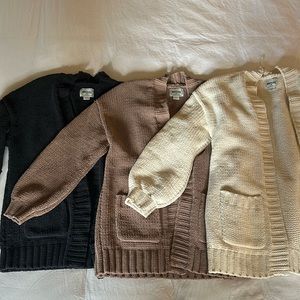 American eagle chunky knit cardigans